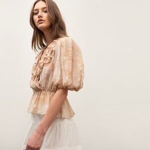 Moon River Brown twist blouse